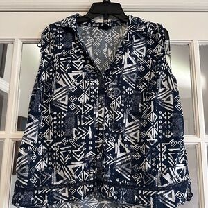 Erika White and Blue Sleeveless Graphic Blouse